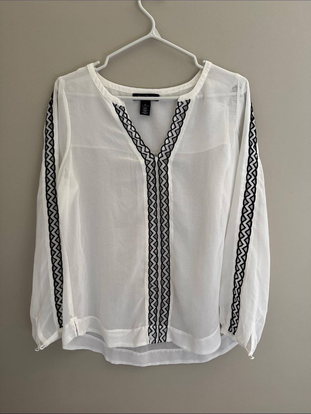 WHBM EMBROIDERED FLOWY BLOUSE